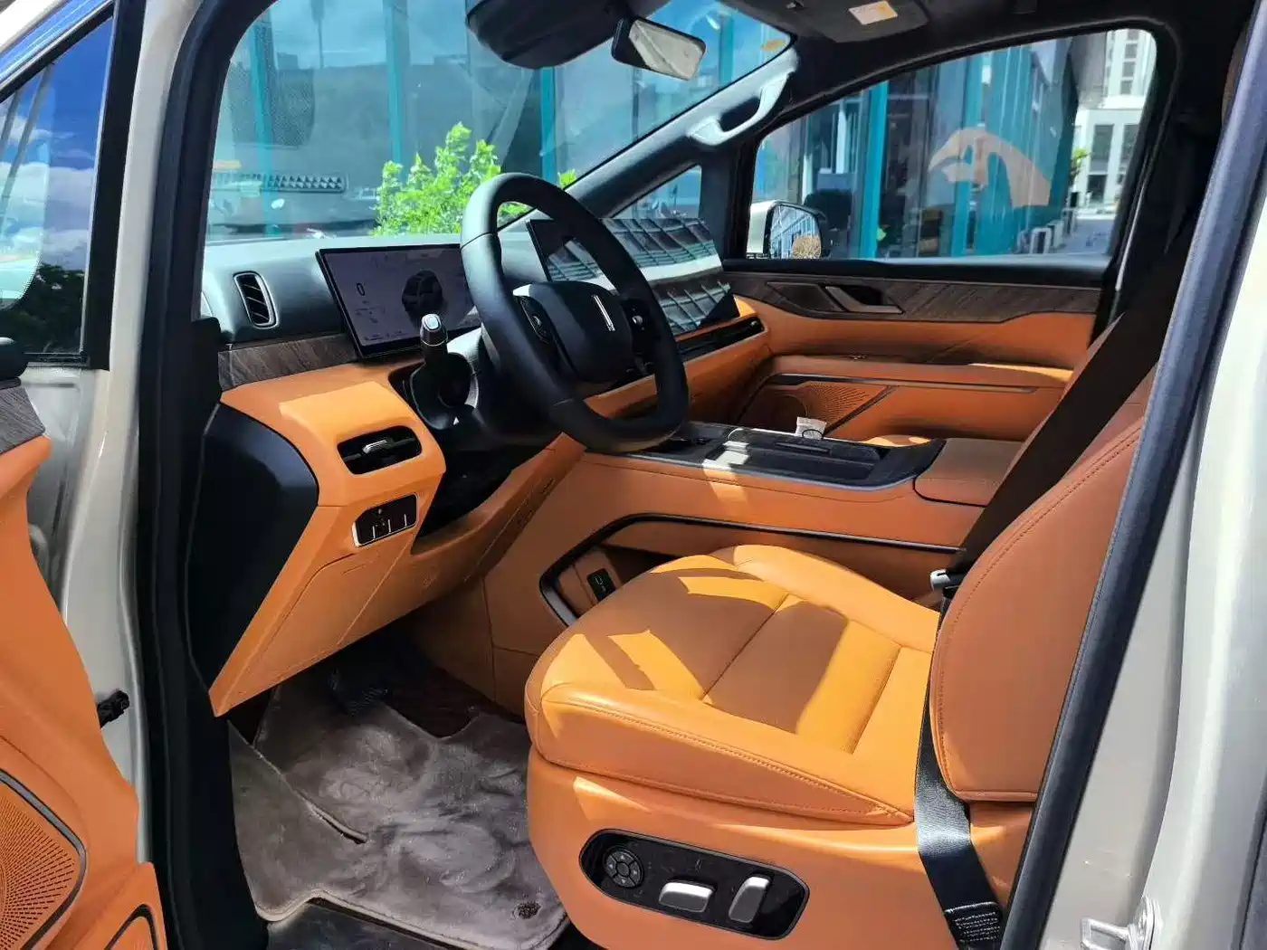 2026 WEY Alpine
