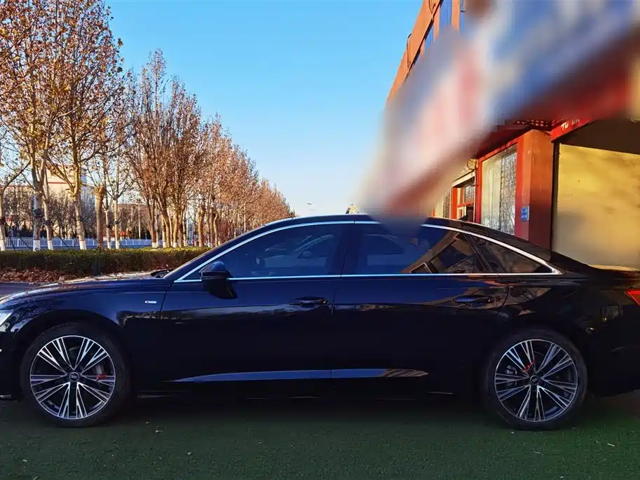 Audi A6L 2025 Model Year Facelift 45 TFSI Premium Sport фото 4