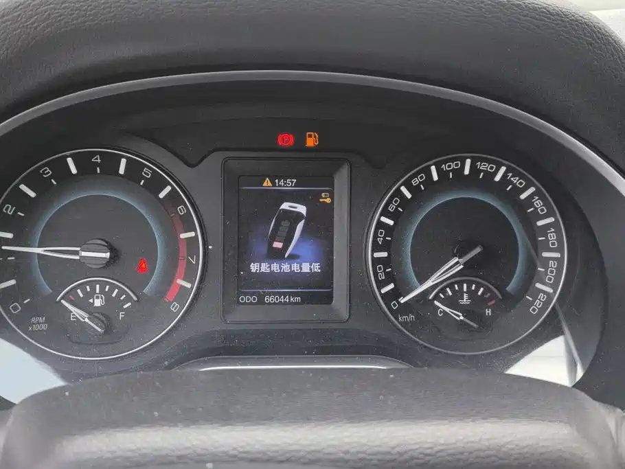 Фото 14 - Haval H2