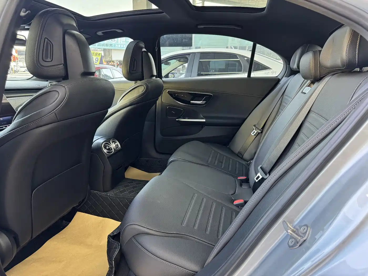 Mercedes-Benz C-Class 2023 C 260 L Sport фото 5