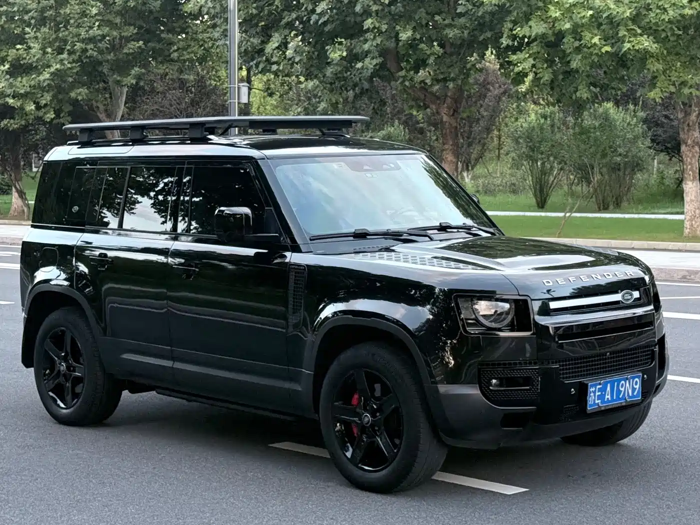 Land Rover Defender 2020 2020 Model 110 P400 HSE