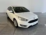 Фото 11 - Ford Focus