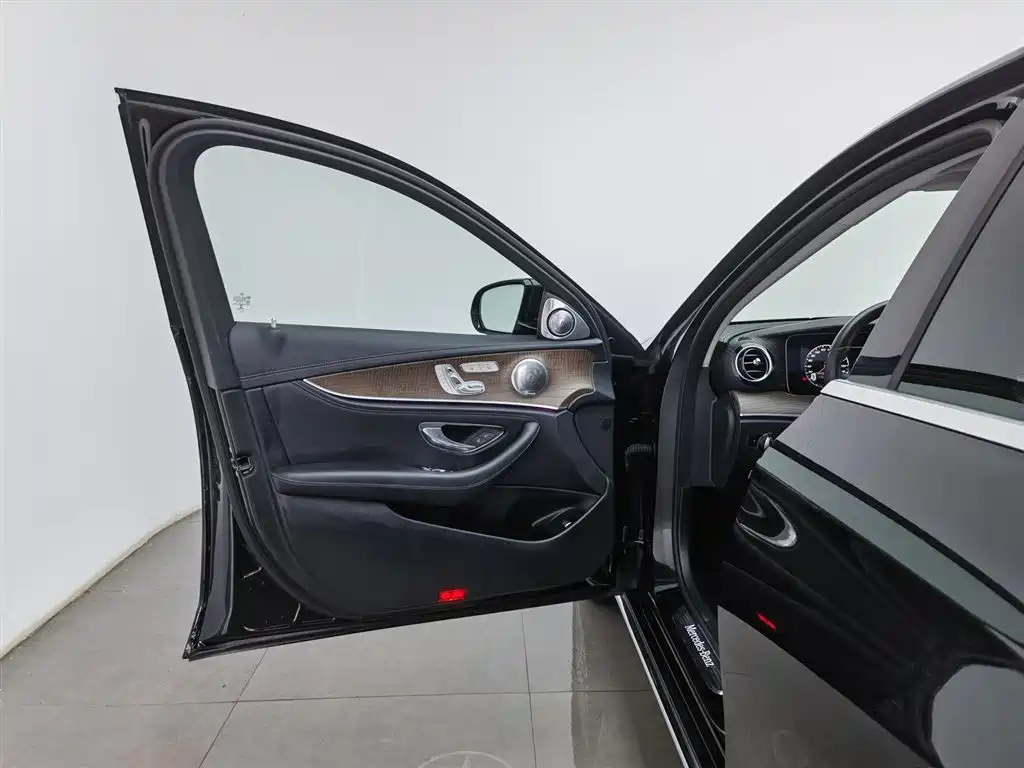 Mercedes-Benz E-Class 2020 Facelift E 300 L Fashion фото 8