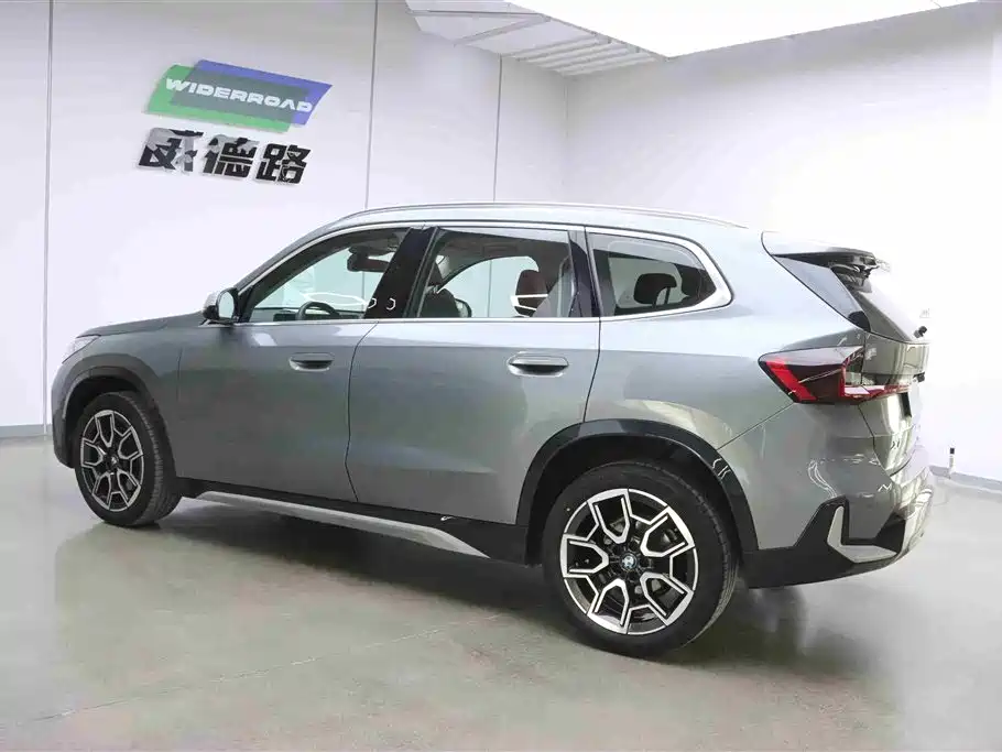BMW X1 2023 sDrive25Li X Design Package фото 7