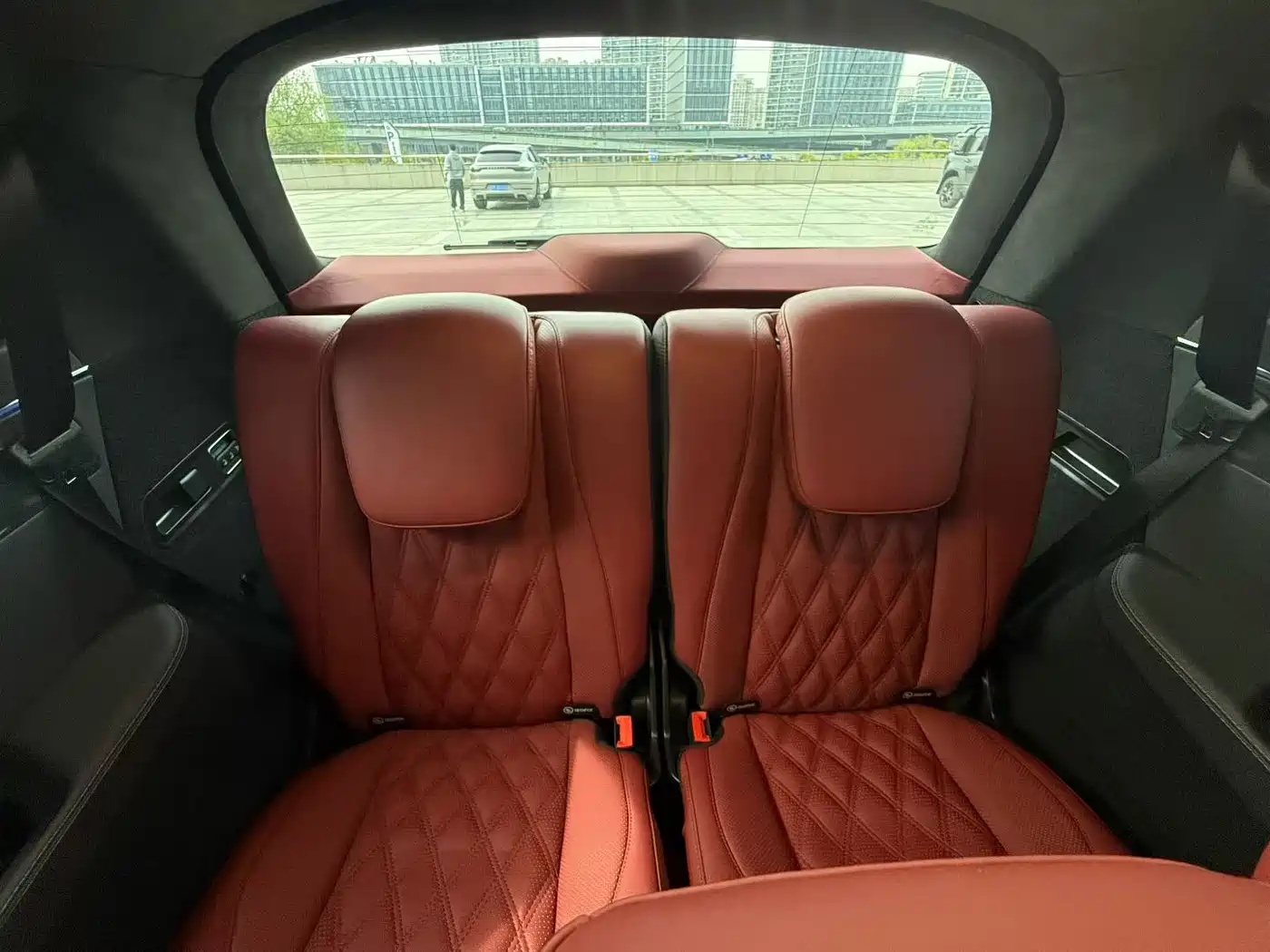 Mercedes-Benz GLS фото 7