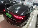 Photo 7 - Volkswagen Passat