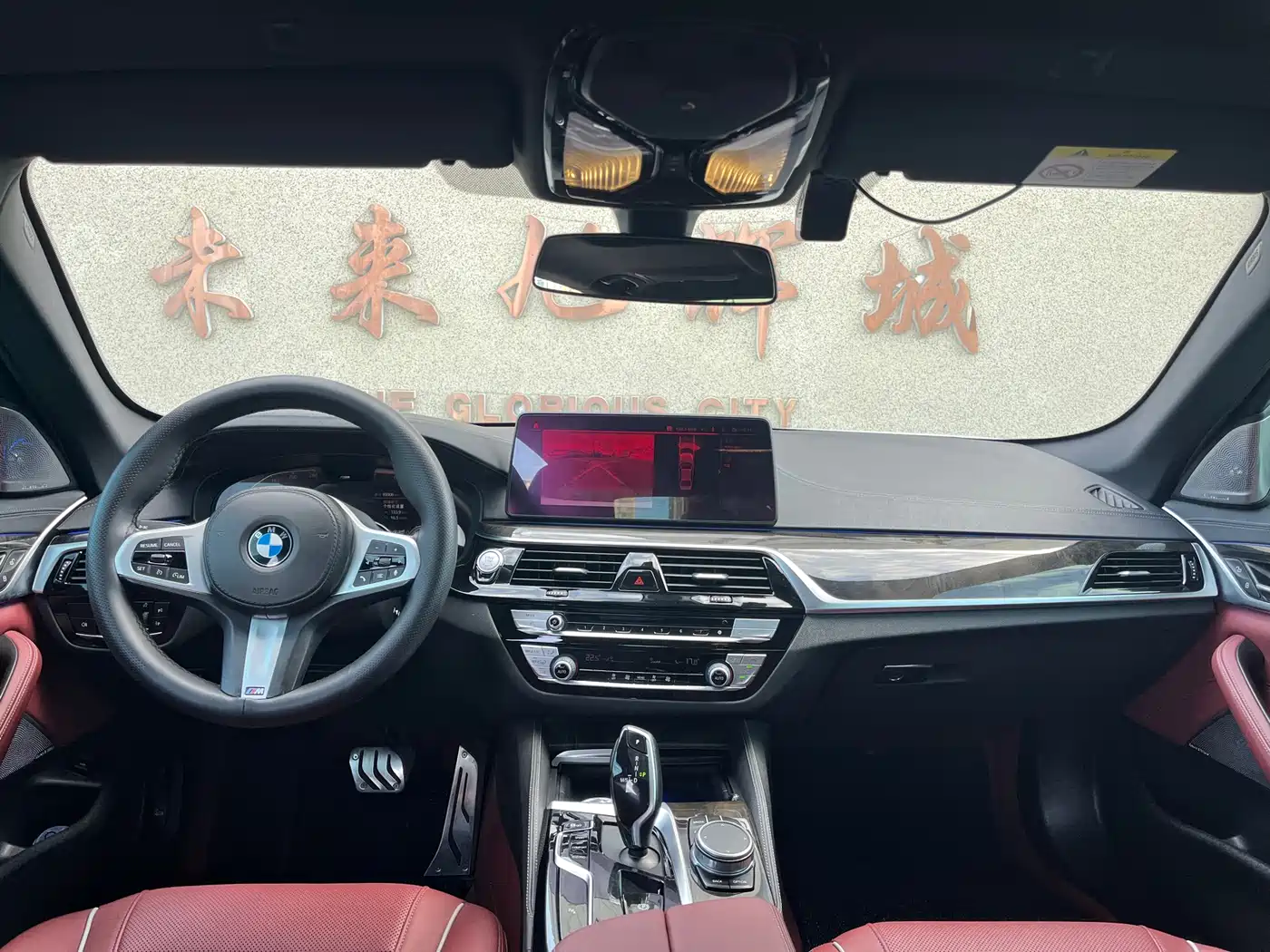 BMW 5 Series 2021 525Li M Sport Package фото 18