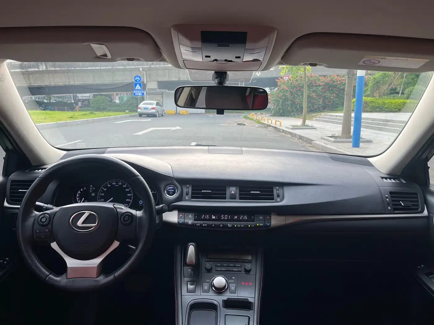 Lexus CT 2019 2017 CT200h Elite Edition Monochrome China V
