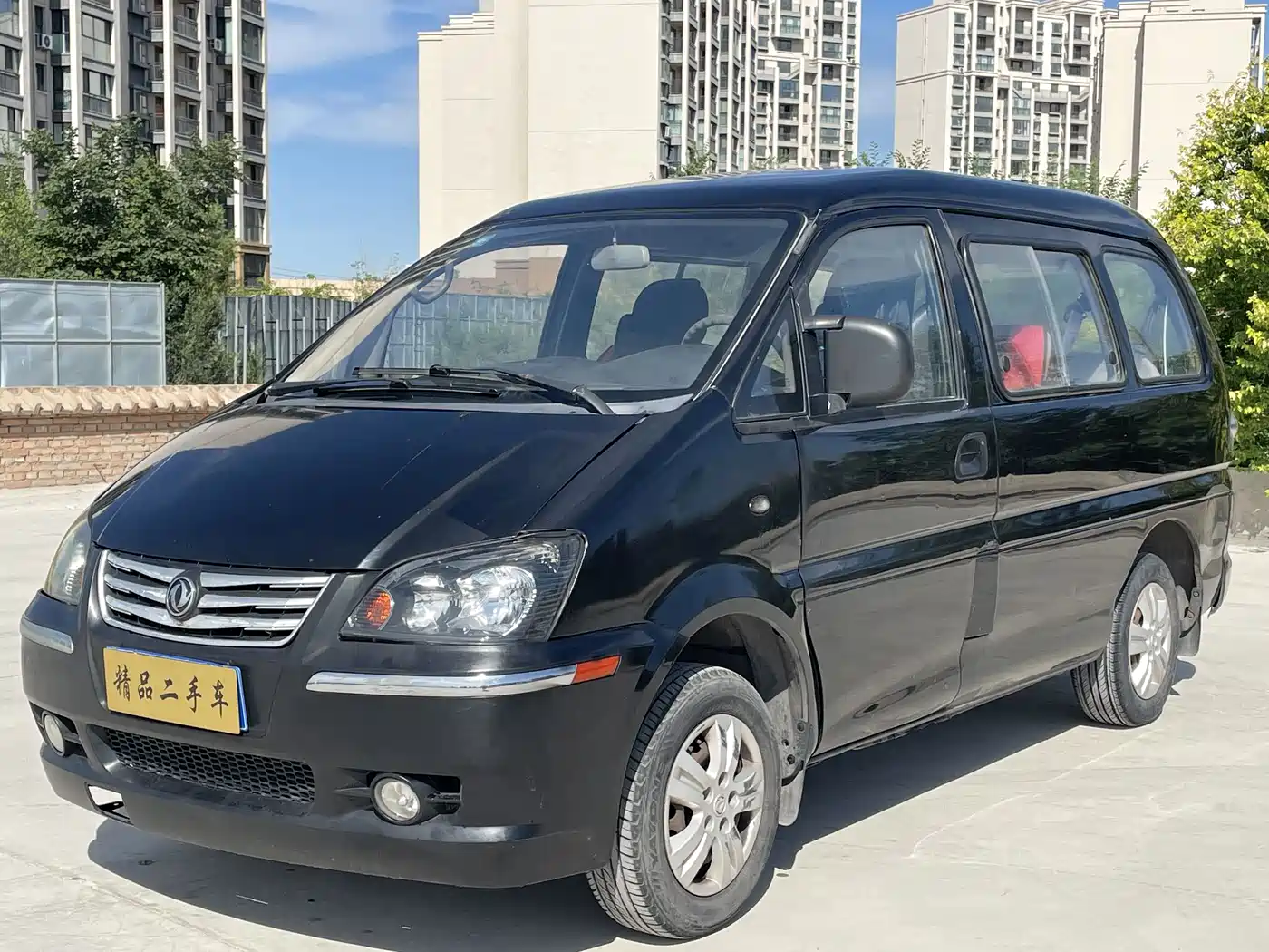 Dongfeng Fengxing Lingzhi 2014 — пригон из Китая
