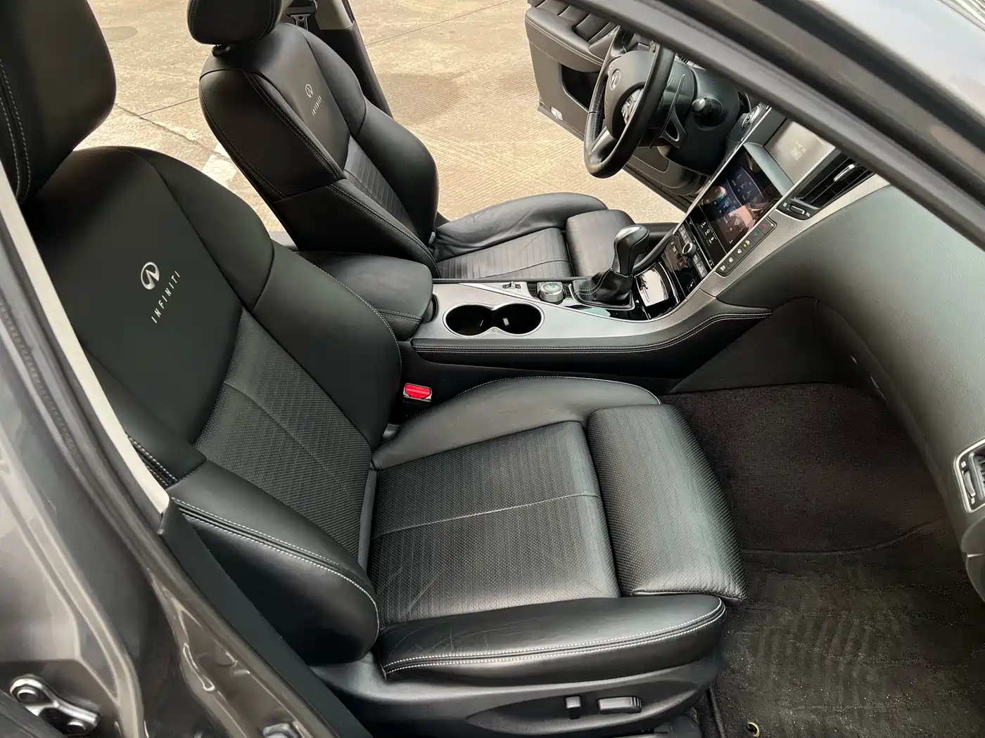 Infiniti Q50 2014 3.7L Luxury Sport фото 7