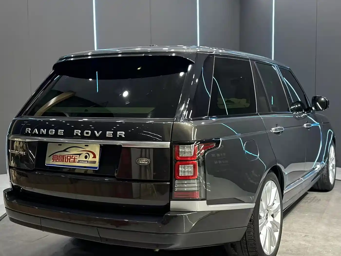Land Rover Range Rover 2013 5.0 SC V8 Vogue SE фото 6