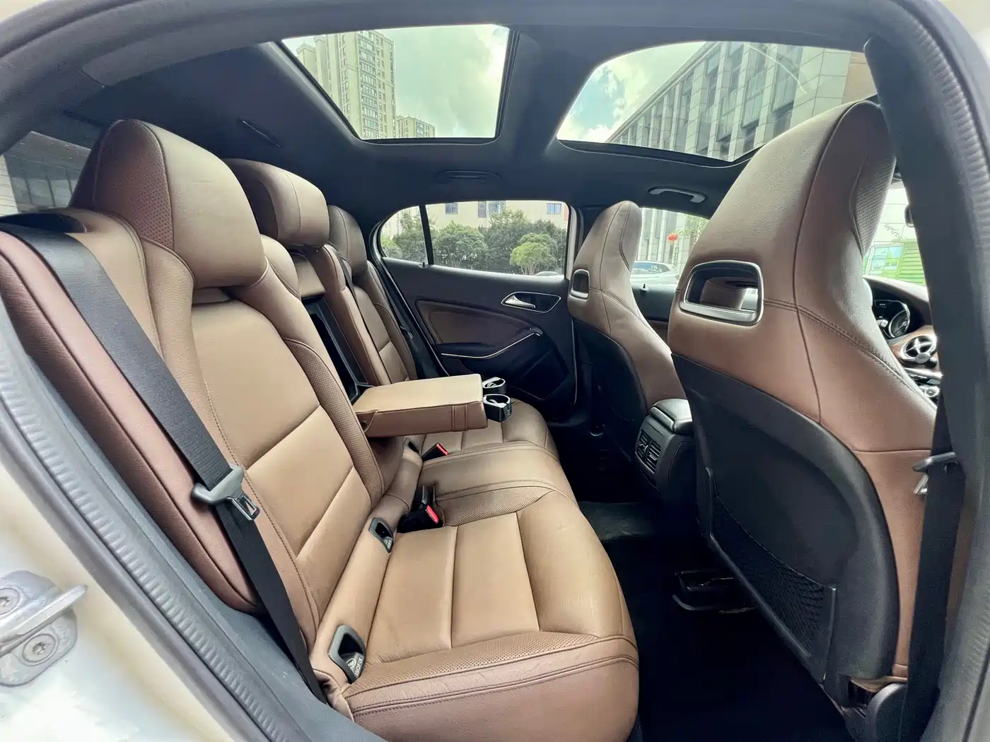 Mercedes-Benz GLA 2015 2015 GLA 260 4MATIC Sport