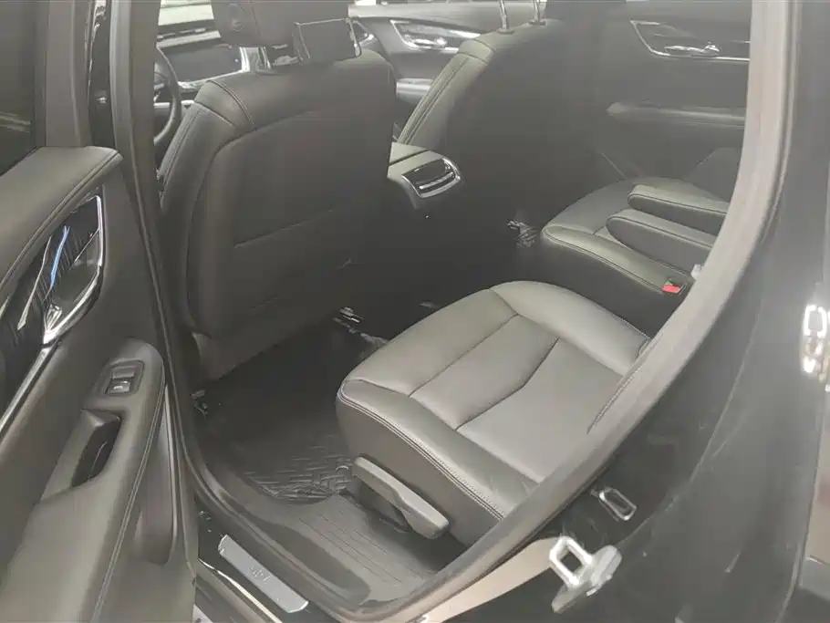 Cadillac XT6 2020 28T 6-Seater 4WD Luxury Model фото 11