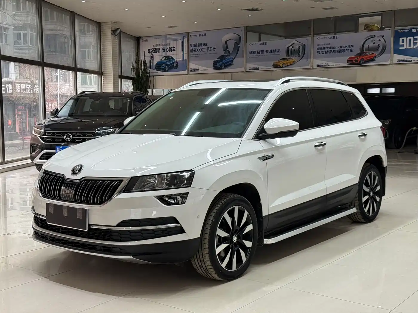 Škoda Karoq 2021 TSI280 Luxury Edition