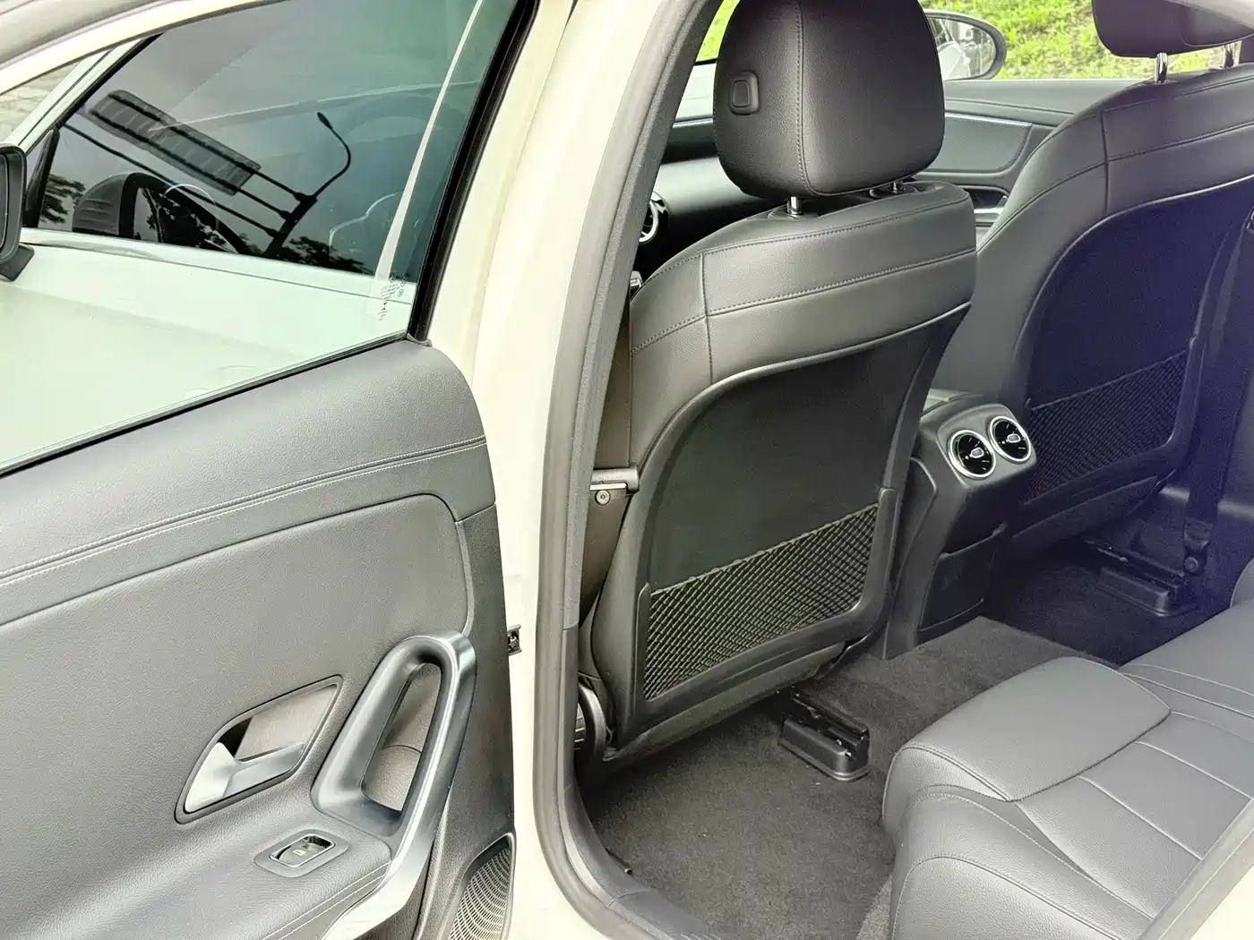 Фото 9 - Mercedes-Benz A-Class