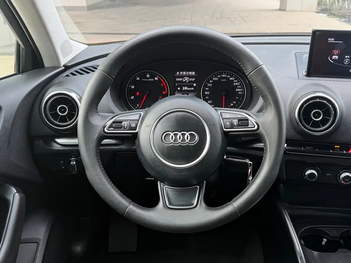 Audi A3 2014 Sportback 35 TFSI Automatic Fashion фото 10