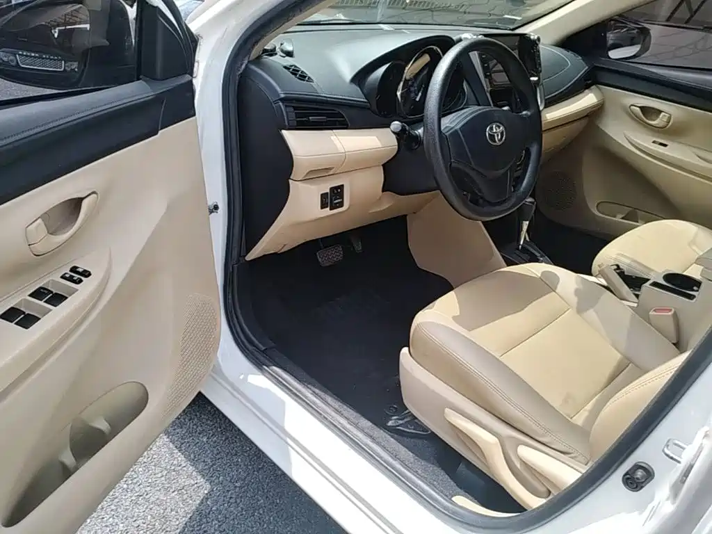 Toyota Vios FS 2017 2017 1.5L CVT Fengchi Edition