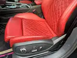 Photo 6 - Audi S4