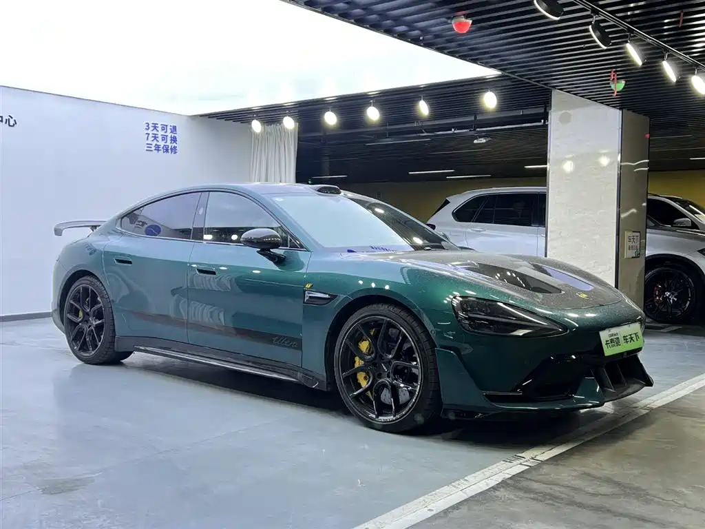 XIAOMI CAR XIAOMI SU7 ULTRA