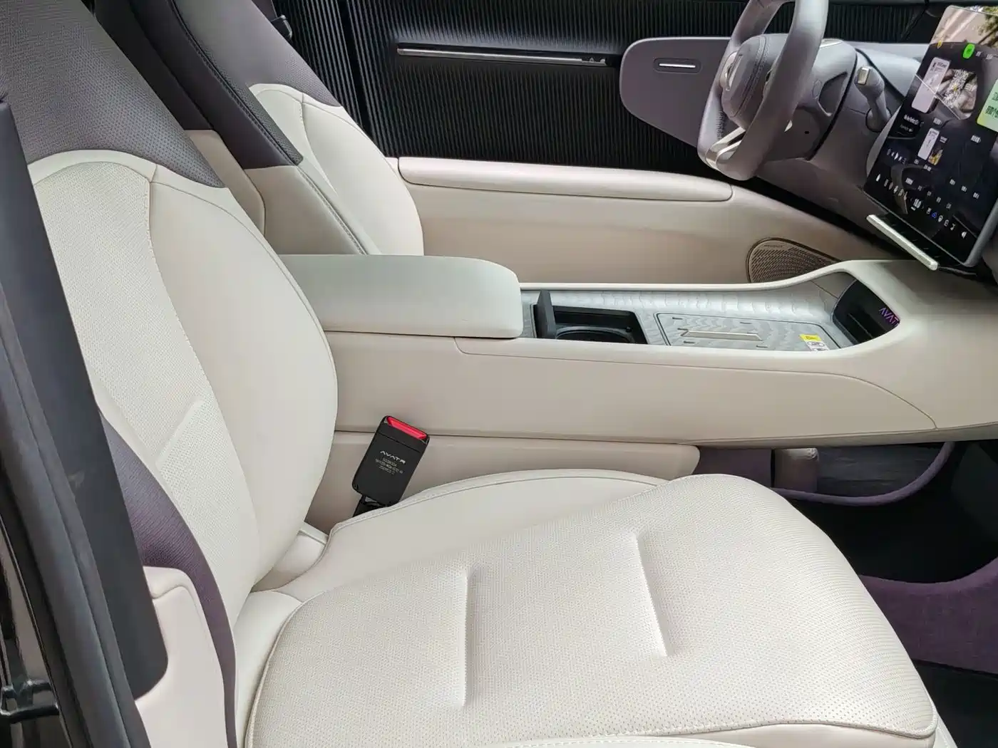 Avatr 12 2026 2025 Facelift Ultra EV AWD