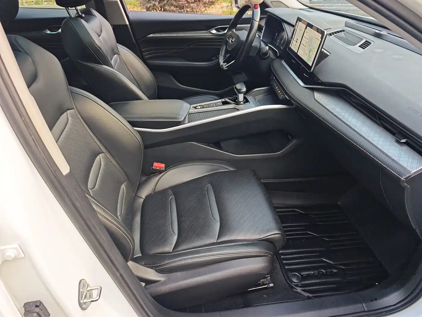 Фото 6 - Geely Preface