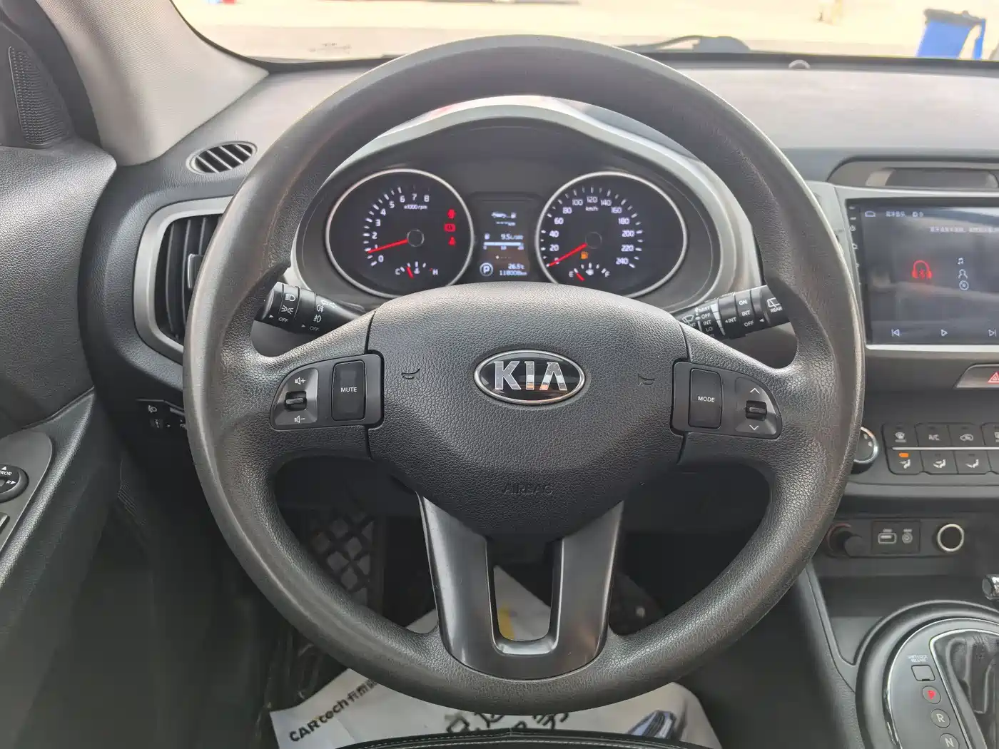 Kia Sportage 2015 2.0L Automatic 2WD DLX фото 12