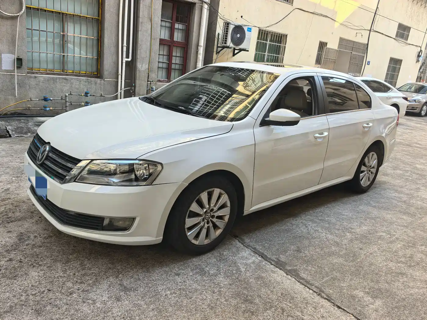 Volkswagen Lavida 2013 Facelift 1.4TSI DSG Comfort