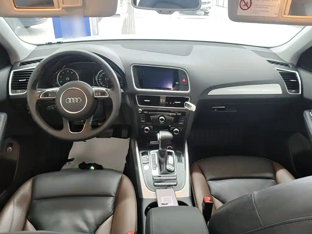 Photo 10 - Audi Q5