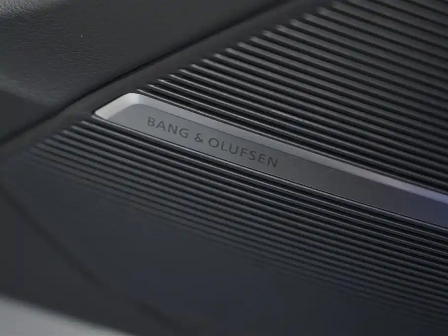 Audi Q8 2022 55 TFSI Luxury Dynamic фото 21