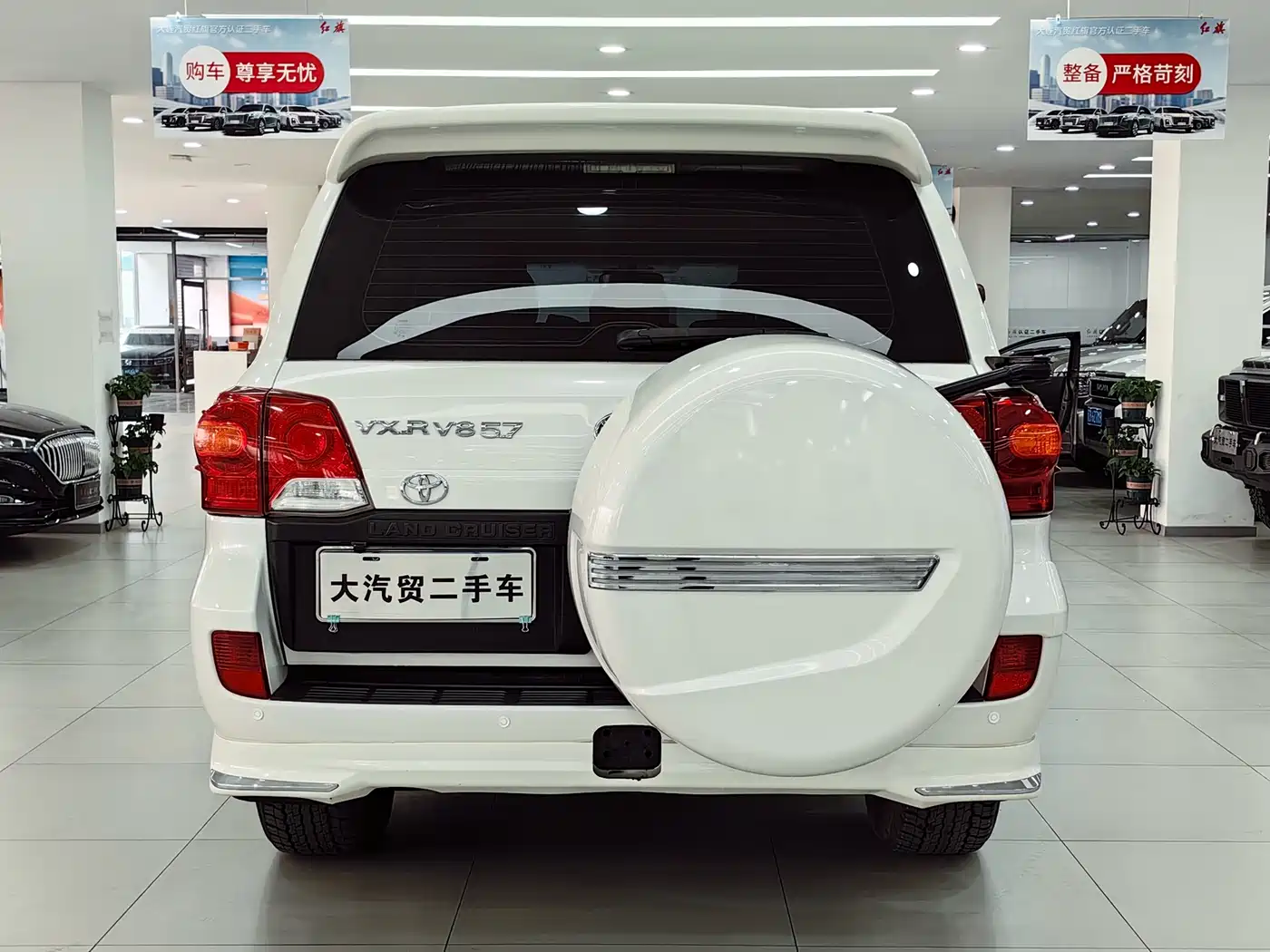 Toyota Land Cruiser (Import) фото 3