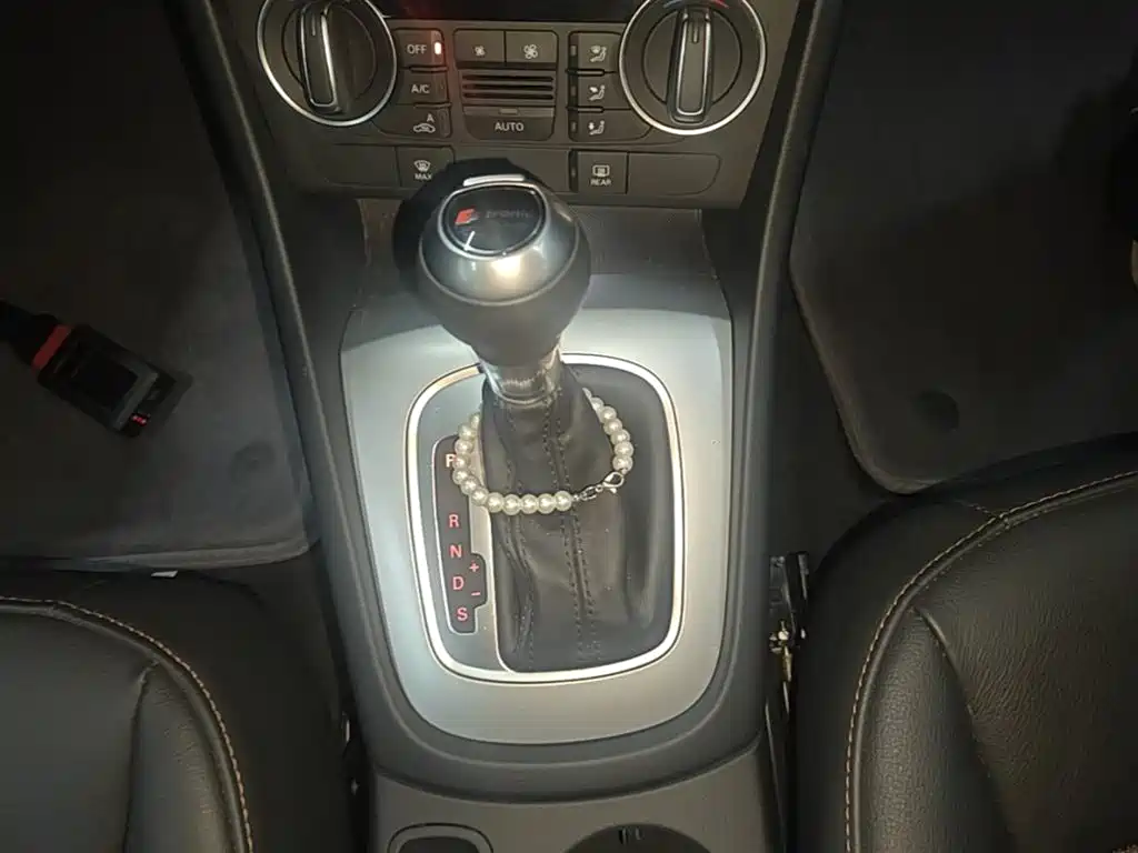 Audi Q3 2018 30th Anniversary Edition 35 TFSI Fashion фото 14