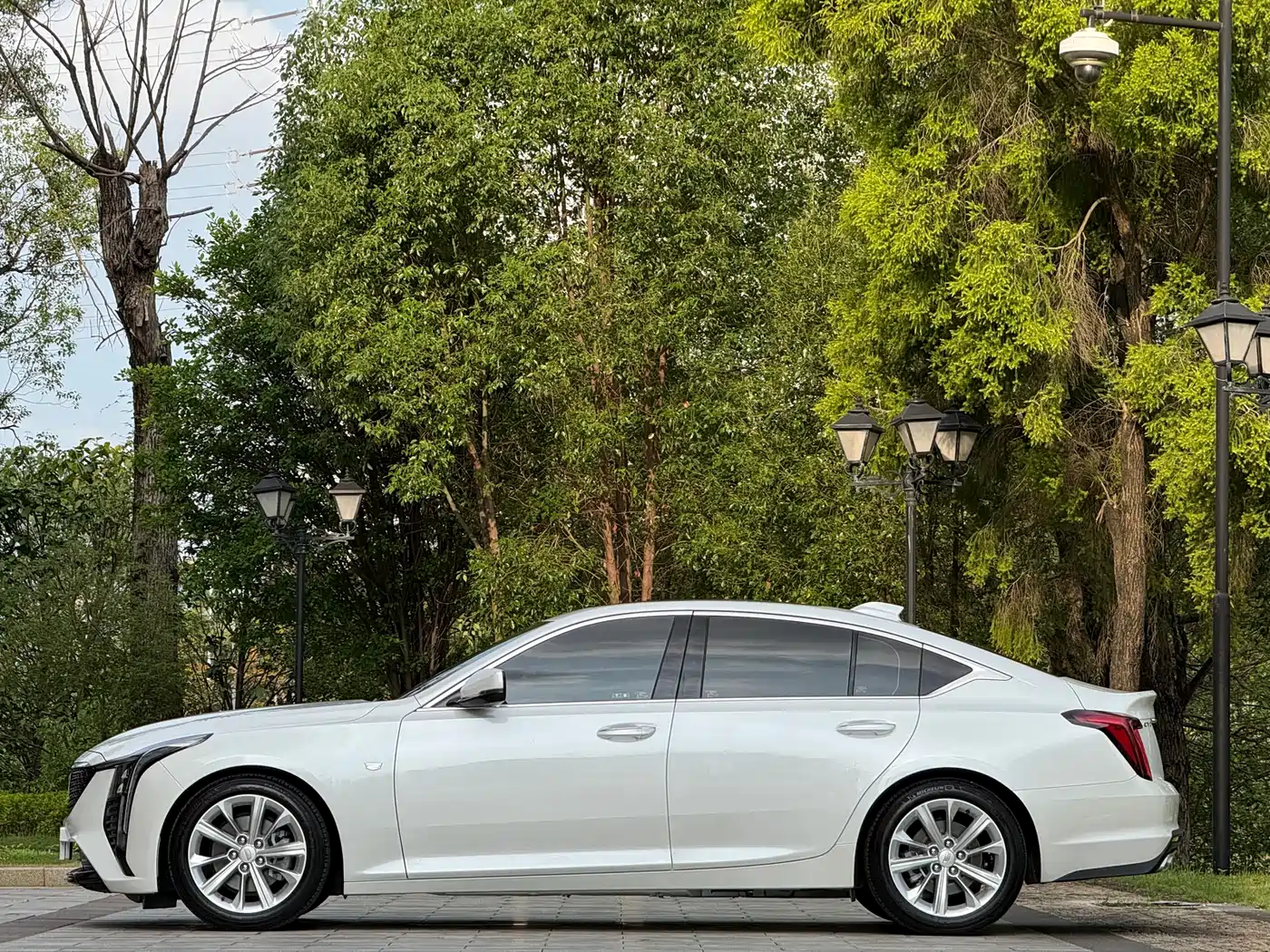 Cadillac CT5 2024 28T Luxury Model Pro фото 4