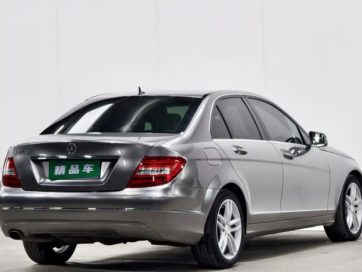 Mercedes-Benz C-Class 2013 C 260 CGI Fashion Edition фото 4