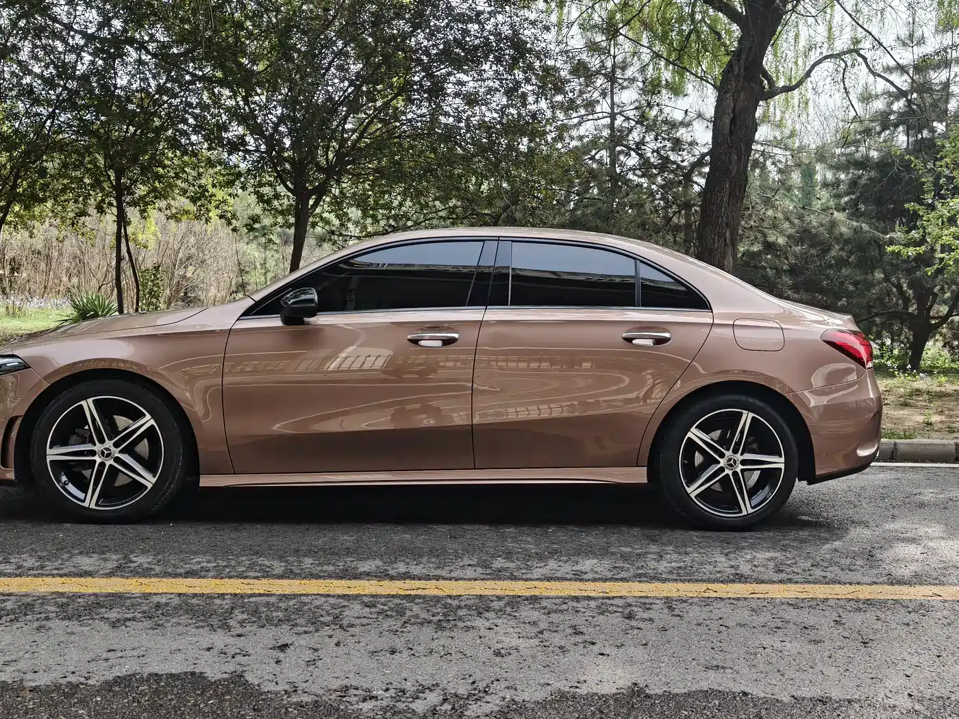 Mercedes-Benz A-Class 2020 A 220 L 4MATIC Sport Sedan фото 13