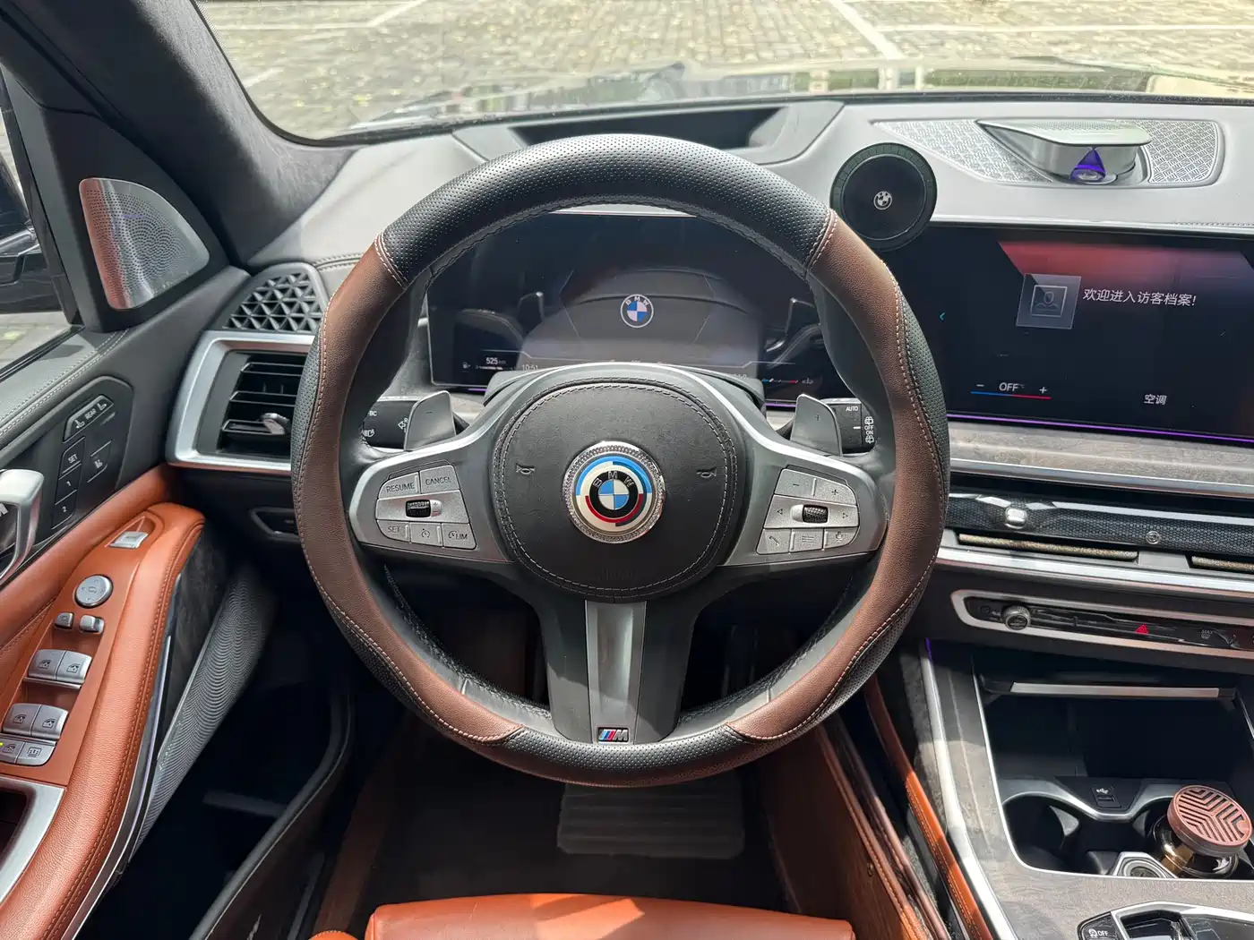 BMW X7 2023 xDrive40i Exclusive M Sport Package фото 11