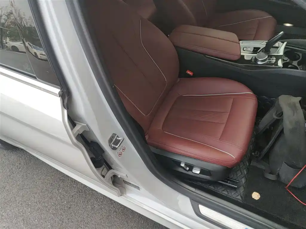 BMW 5 Series 2021 Facelift 525Li M Sport Package фото 17