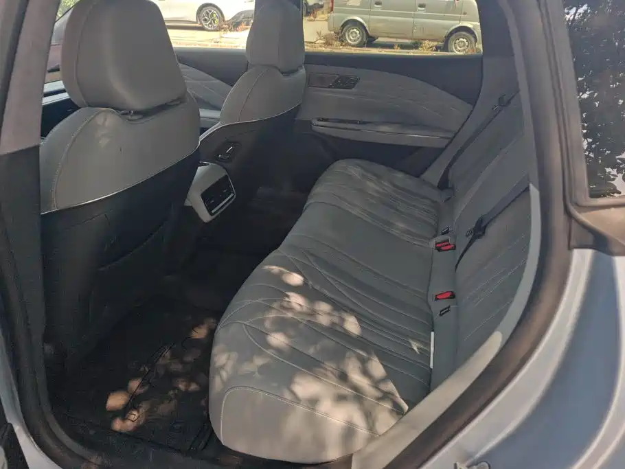 Geely Galaxy Galaxy E8 2025 2025 700km Long Voyage Smart Drive Edition