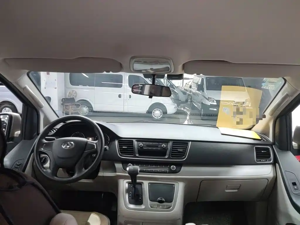 Maxus G10 2015 2014 Model Year 2.0T Auto Elite