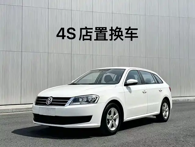  Volkswagen Lavida Tour 2013 1.6L Automatic Trend Style