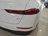 Фото 8 - Roewe D7