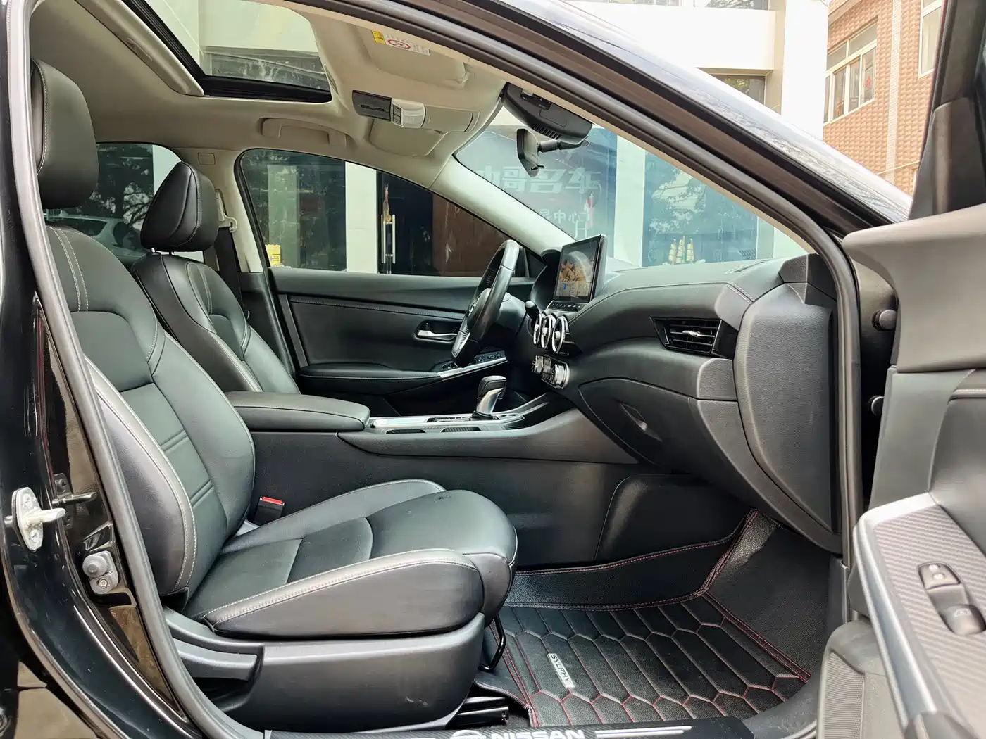 Nissan SYLPHY, миниатюра 17