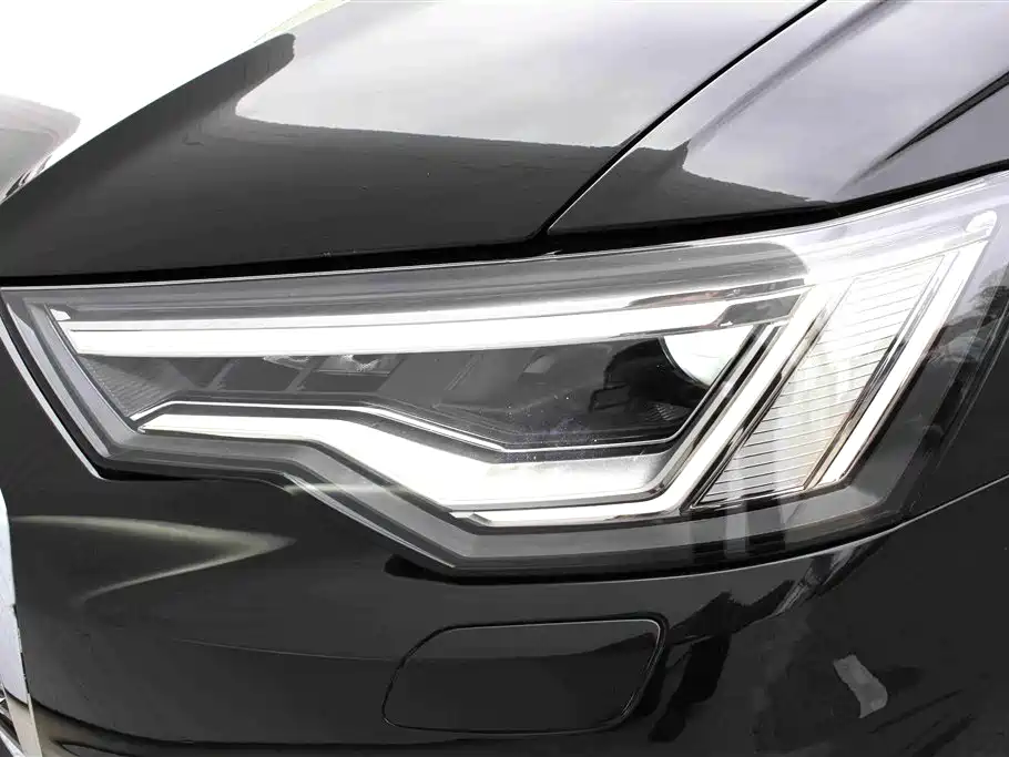 Audi A6L 2023 45 TFSI quattro Premium Dynamic фото 17