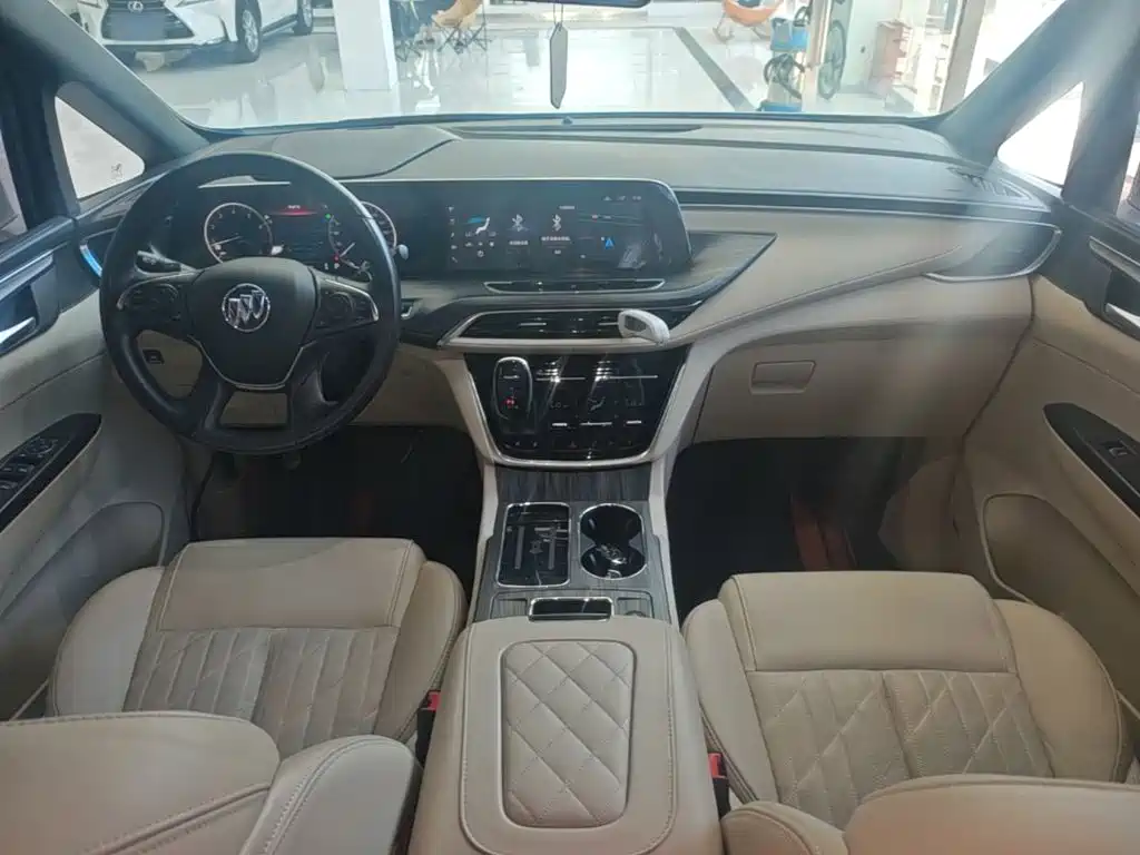 BUICK GL8