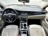 Photo 9 - Buick Verano