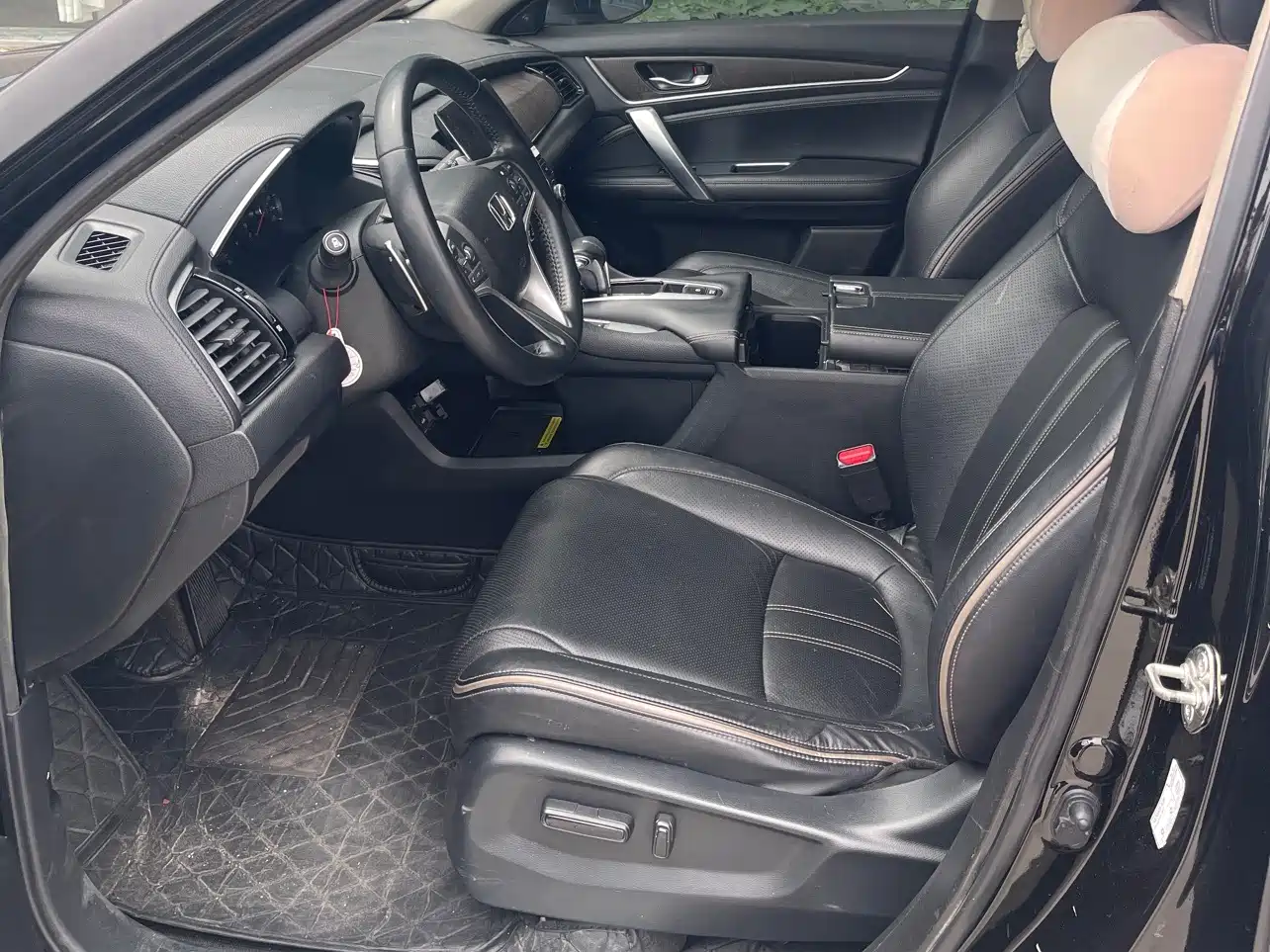 Honda Avancier 2022 240TURBO 2WD Limited Commemorative Edition фото 9