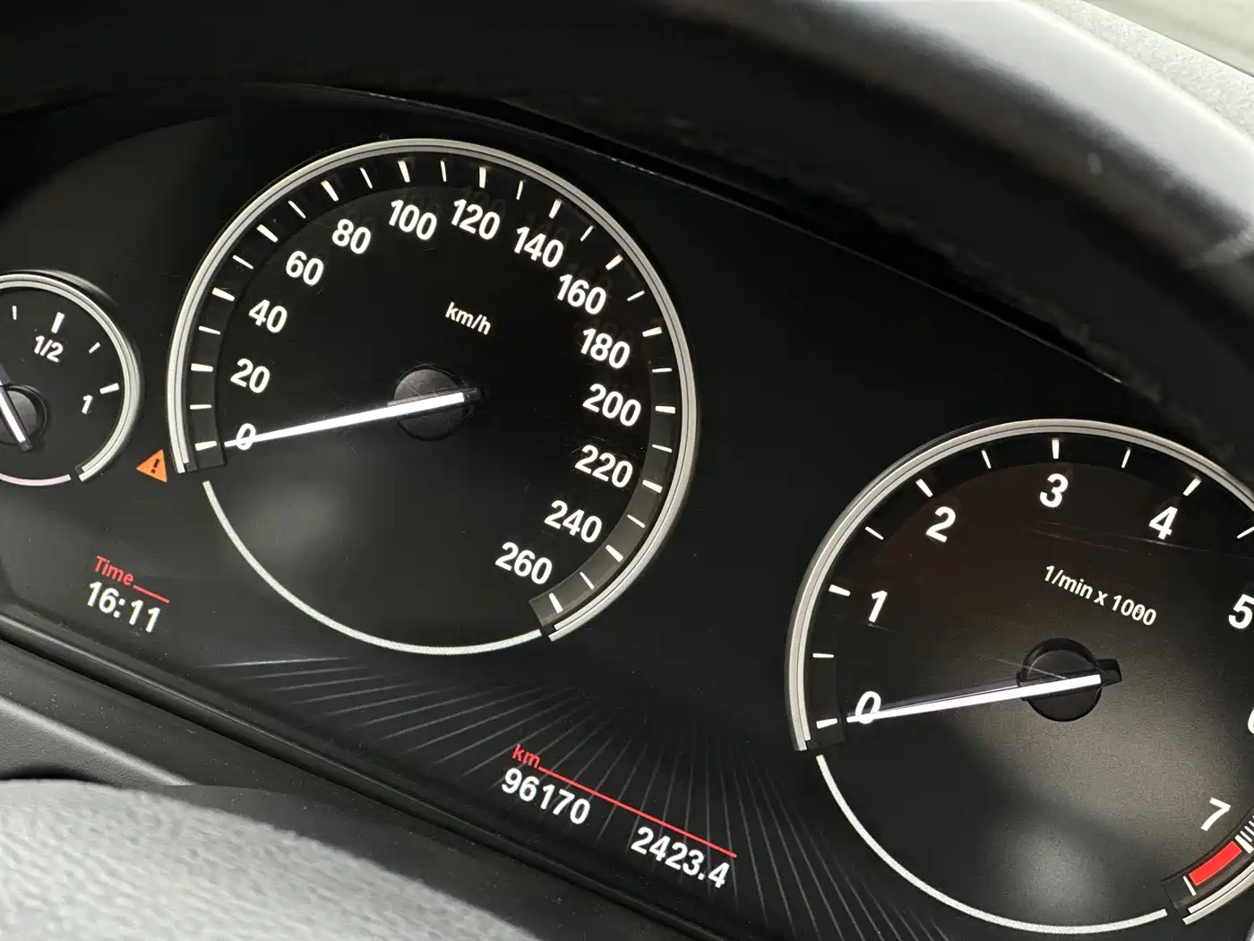 BMW X6 2015 xDrive35i Luxury Model фото 16