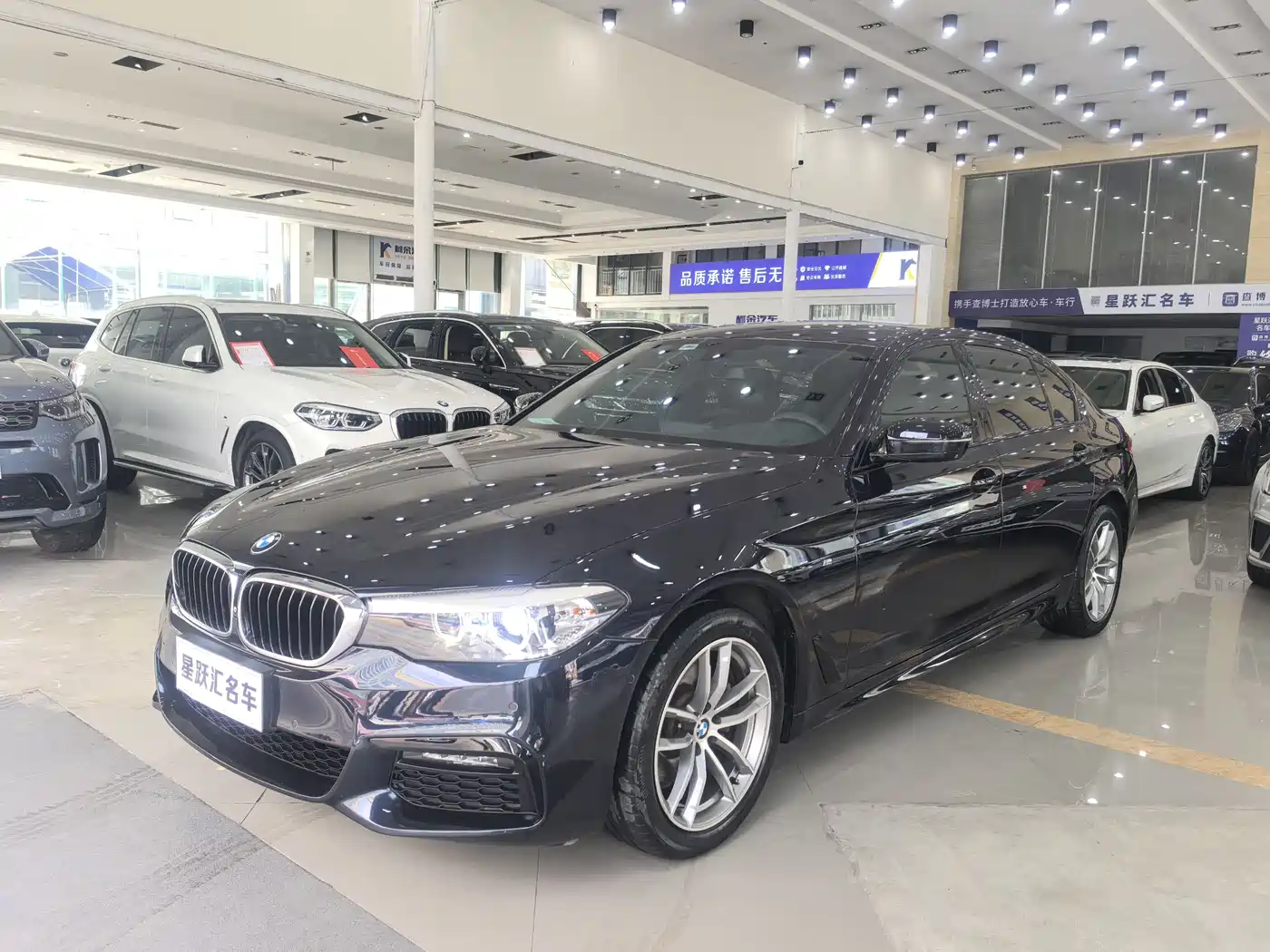 BMW 5 Series 2018 525Li M Sport Package