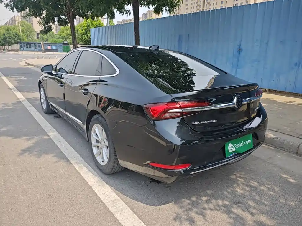 BUICK LACROSSE
