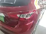 Фото 8 - Nissan Tiida