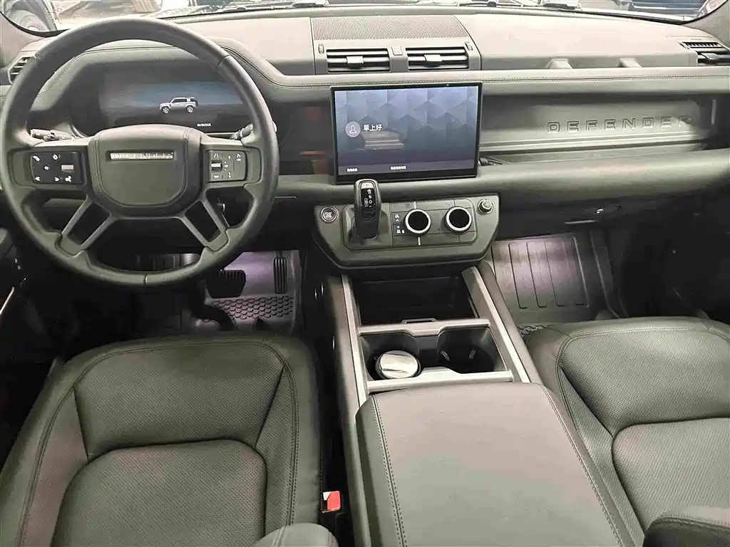 Land Rover Defender 2026 2025 110 3.0T P400 Dark Special Edition